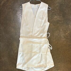 Misha Nonoo Cream V-Neck Apron Dress - Women’s 2